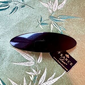 NEW France Luxe Classic Oval Shaped Barrette Black